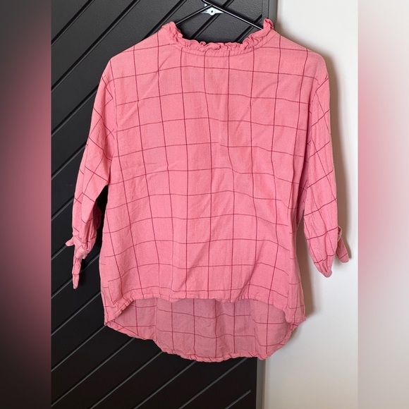 folklore las ninas Tops - Folklore Las Ninas blouse. Size S. Mock ruffle neck. Sleeve ties.